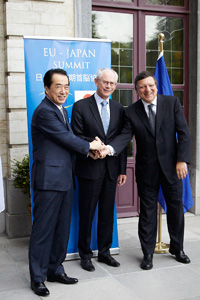 UE-Japonia: summitul prieteniei
