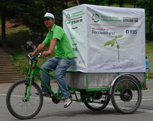 Recicleta isi extinde aria de colectare a deseurilor de hartie