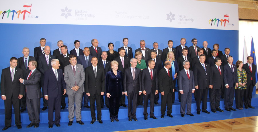 Prim-ministrul Vlad FILAT participă la Summit-ul Parteneriatului Estic, care se desfăşoară la Varşovia, Polonia | Comunicate de presă
