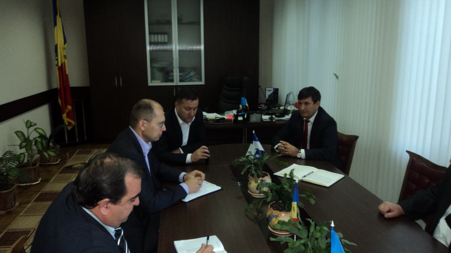 Viceprim-ministrul Mihai MOLDOVANU a efectuat o vizită de lucru în raionul Nisporeni | Comunicate de presă