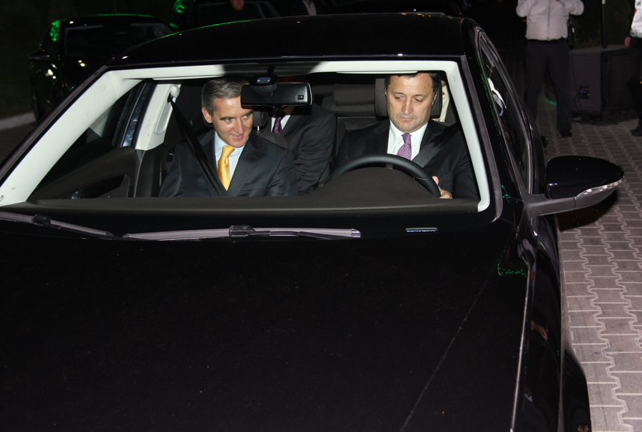 Prim-ministrul Vlad FILAT a participat astăzi seara la ceremonia de prezentare a noilor automobile de marca Volkswagen (Jetta şi Passat) în Moldova | Comunicate de presă