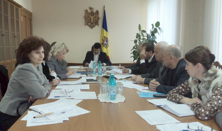 Viceprim-ministrul Mihai MOLDOVANU a prezidat astăzi şedinţa cu privire la asigurarea protecţiei socio-medicale a participanţilor la lichidarea consecinţelor avariei de la Cernobîl | Comunicate de presă
