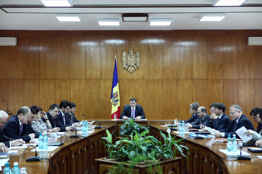 Prim-ministrul Vlad FILAT a prezidat astăzi şedinţa Comisiei guvernamentale pentru reintegrarea ţării | Comunicate de presă