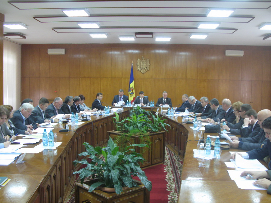 Viceprim-ministrul Mihai MOLDOVANU a prezidat şedinţa Comisiei Naţionale pentru Consultări şi Negocieri Colective | Comunicate de presă