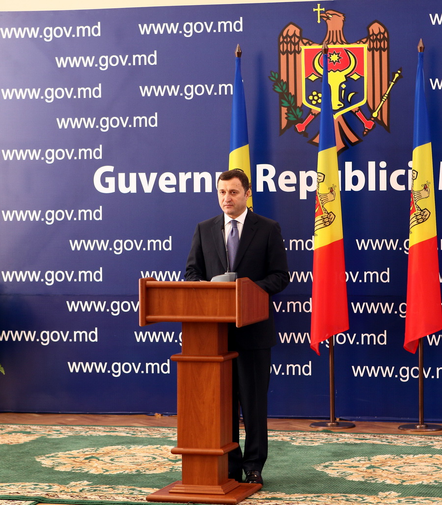 Prim-ministrul Vlad FILAT a susţinut astăzi un briefing privind rezultatele Summit-ului Parteneriatului Estic care a avut loc la Varşovia în perioada 29-30 septembrie. | Comunicate de presă