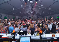 Atmosfera la prima petrecere din finala Tuborg Party Manager