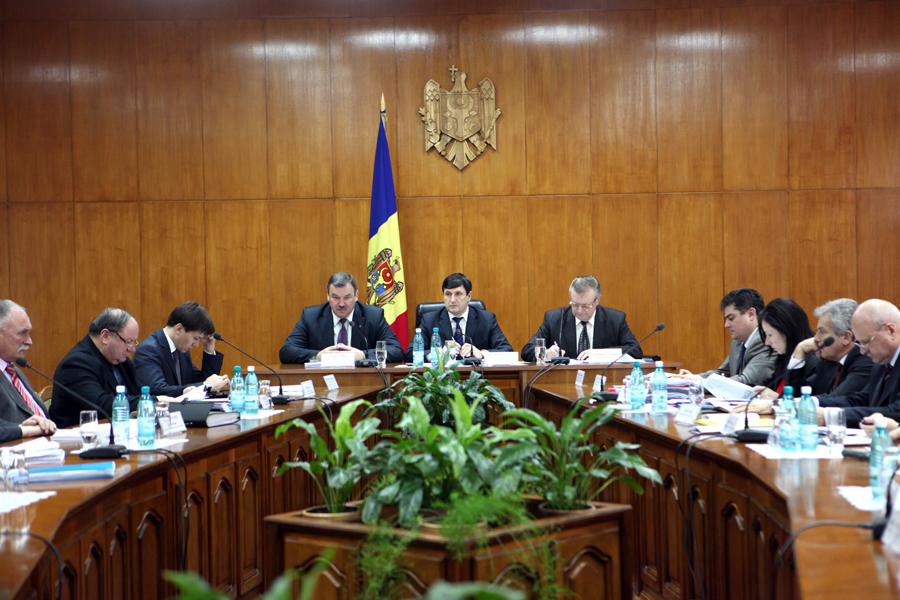 Viceprim-ministrul Mihai MOLDOVANU a prezidat şedinţa Comisiei naţionale pentru consultări şi negocieri colective | Comunicate de presă