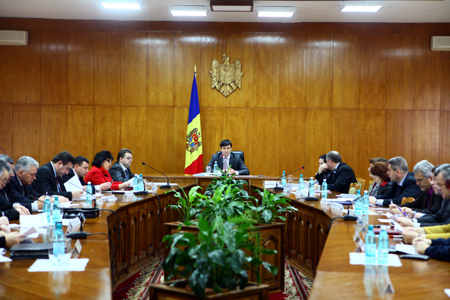 Viceprim-ministrul Mihai MOLDOVANU a convocat astăzi Comisia interdepartamentală pentru ajutoare umanitare | Comunicate de presă