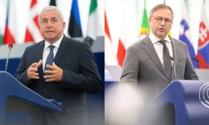 Liberalii Dan Motreanu și Daniel Buda au susținut cauza fermierilor români.