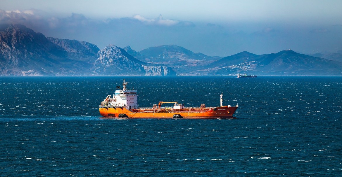 Nici bombele nu fac ce face lăcomia